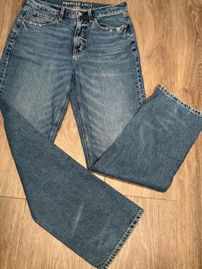 AE Low Rise Baggy Jeans 4 Regular